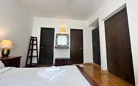 Villa M - Jia 4 Candolim Goa 3Bhk, Pool Facing, Near Beach, Free Breakfast, Free Wifi And Prime Location
